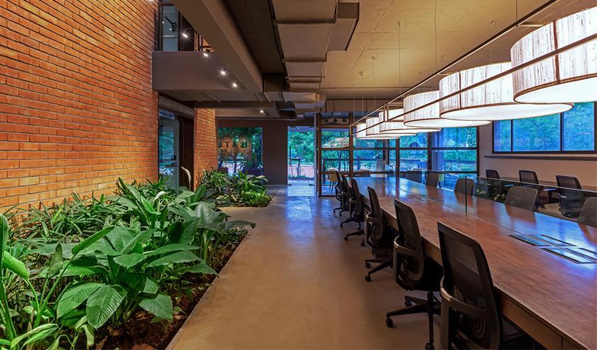 Why Coworking Spaces Are Becoming the Default Office for Modern Businesses